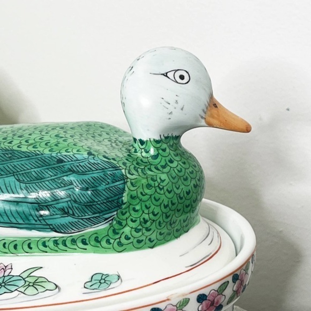 Vintage Duck Bird Oval Covered Casserole Dish Tureen Chinese Export Asian Lotus - Picture 4 of 11